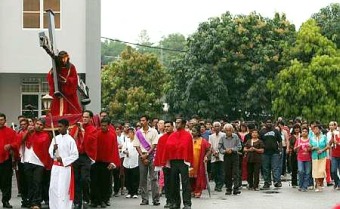 Picture: Good turnout: The procession taking a turn around the church compound